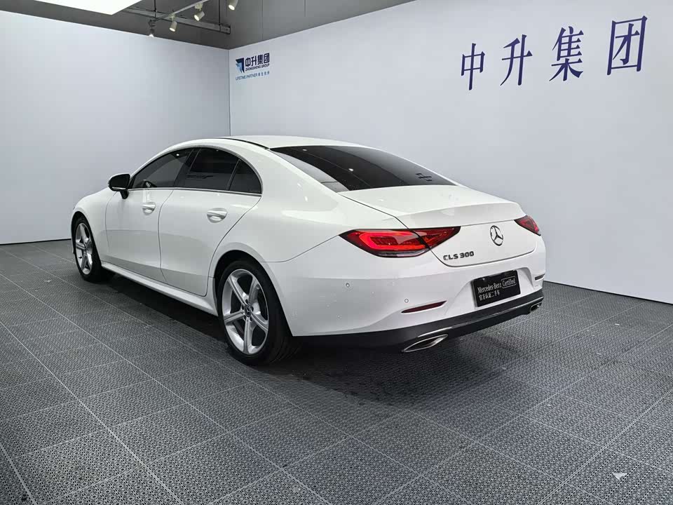 Mercedes-Benz CLS