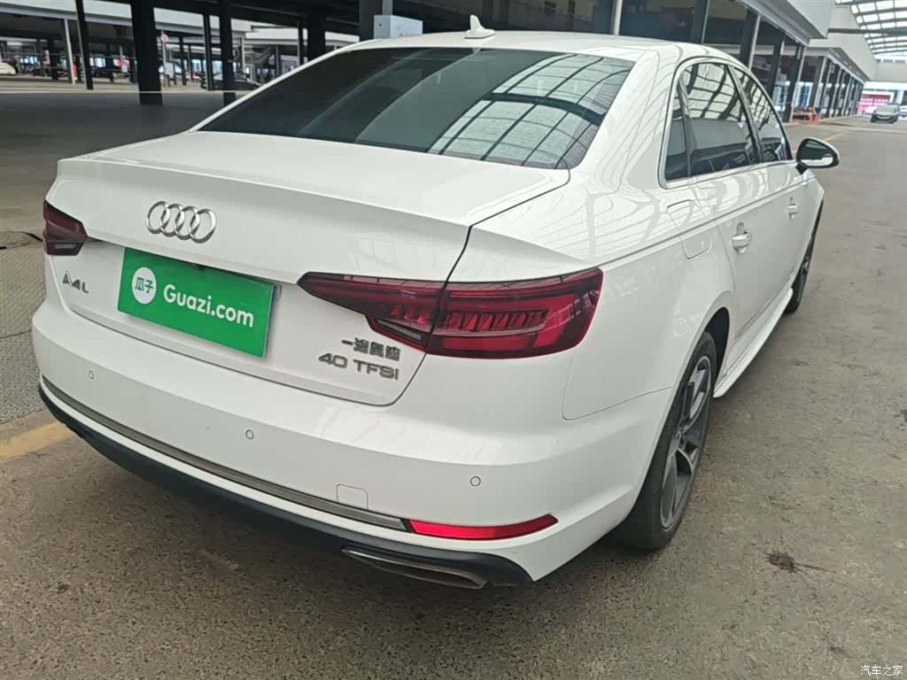 Audi A4L, 2019 8