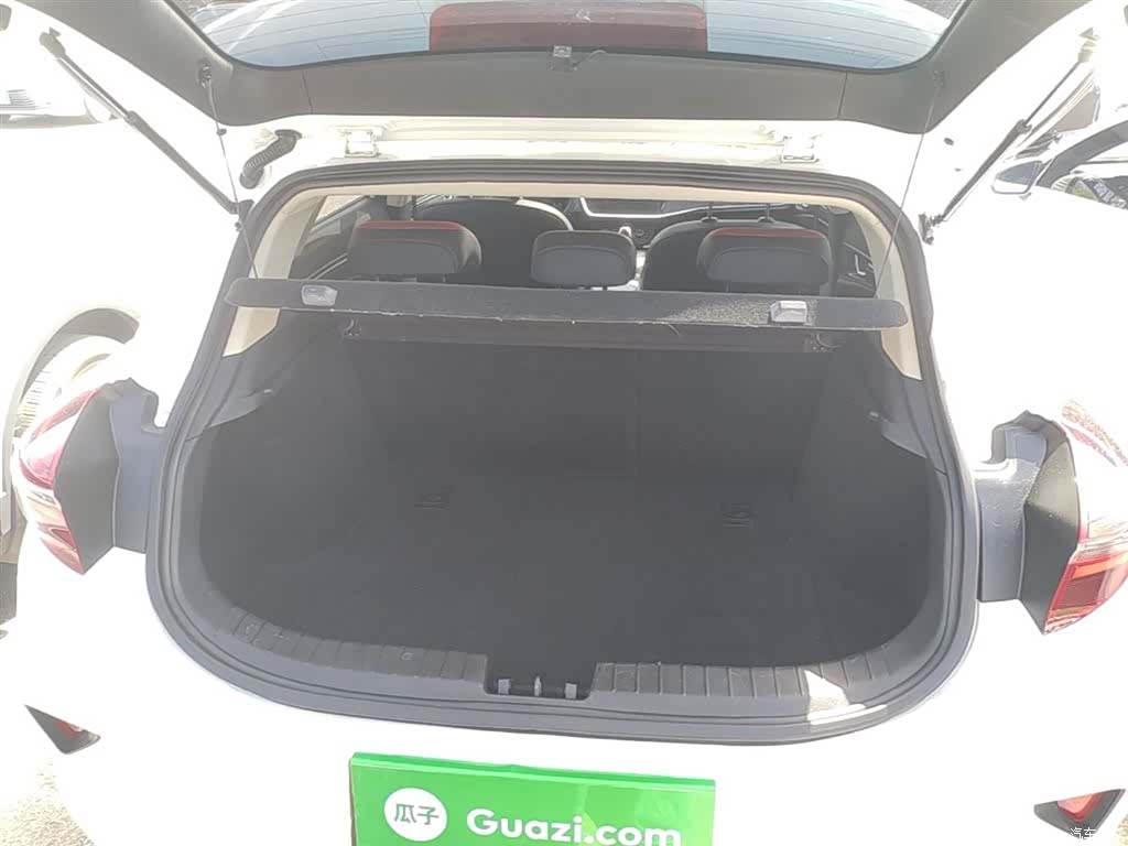 Geely Emgrand, 2020 19