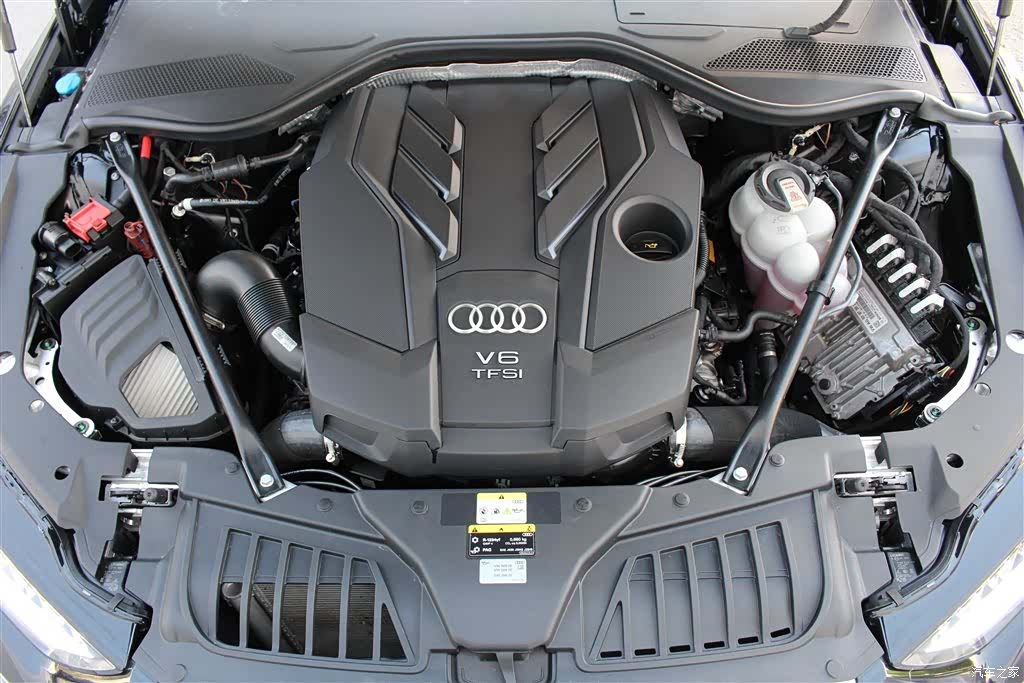 Audi A8L, 2024 12