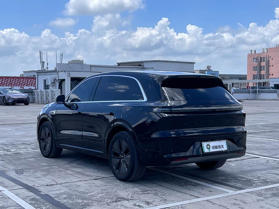 Li Auto Ideal L6