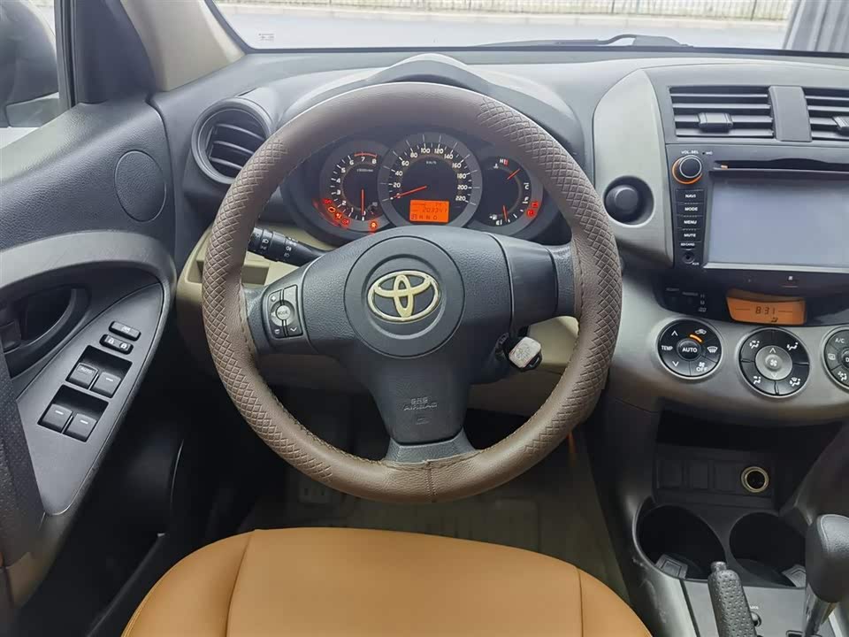 Toyota RAV4 Rongfang