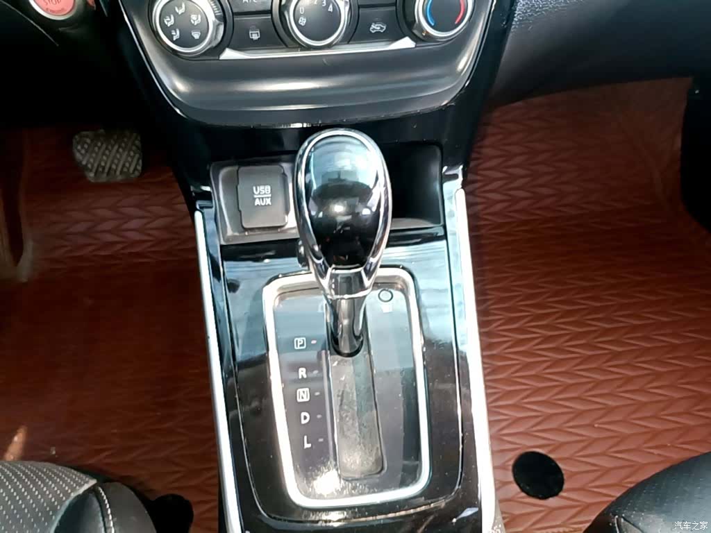 Nissan Sylphy, 2017 14