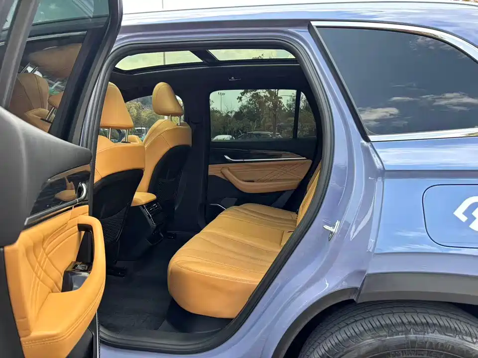 Geely Monjaro plug-in-hybrid