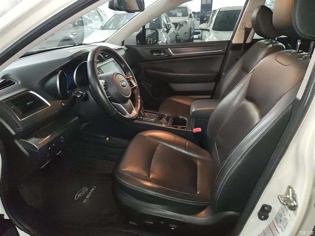Subaru Legacy, 2018 11