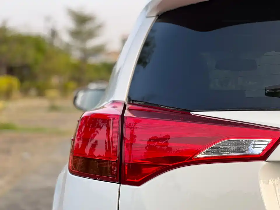 Toyota RAV4 Rongfang