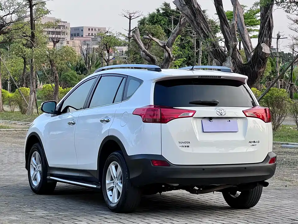 Toyota RAV4 Rongfang
