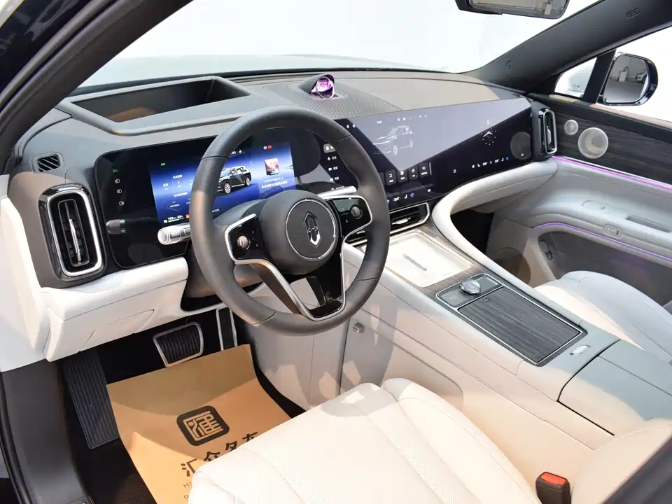 AITO Ask the world M9