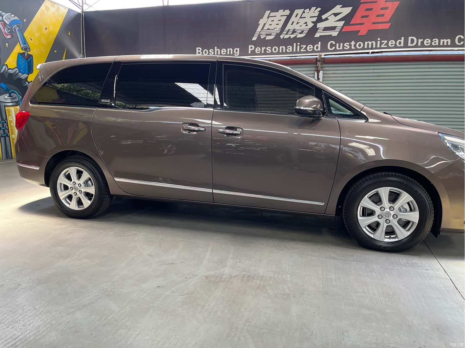 Buick GL8, 2014 12