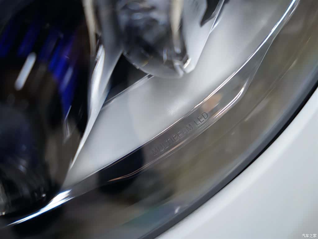Mercedes-Benz C-Class, 2019 18