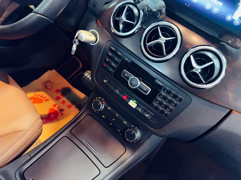 Mercedes-Benz Class B