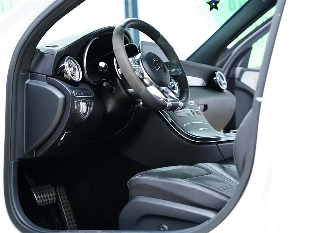 Mercedes-Benz C-Class, 2019 27