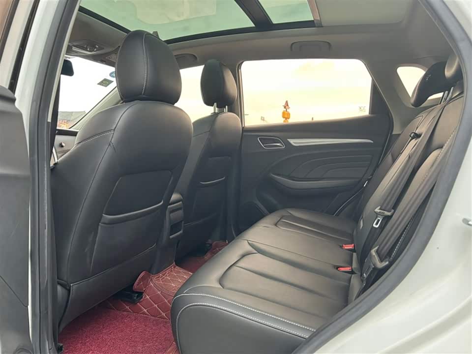 Roewe RX3 Roewe RX3