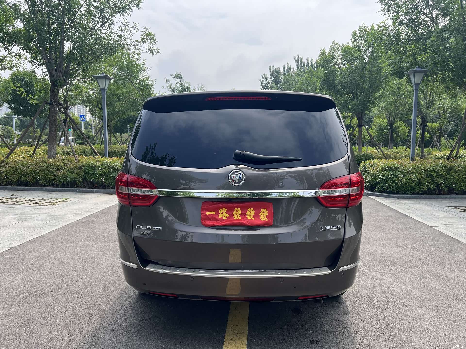 Buick GL8, 2019 4