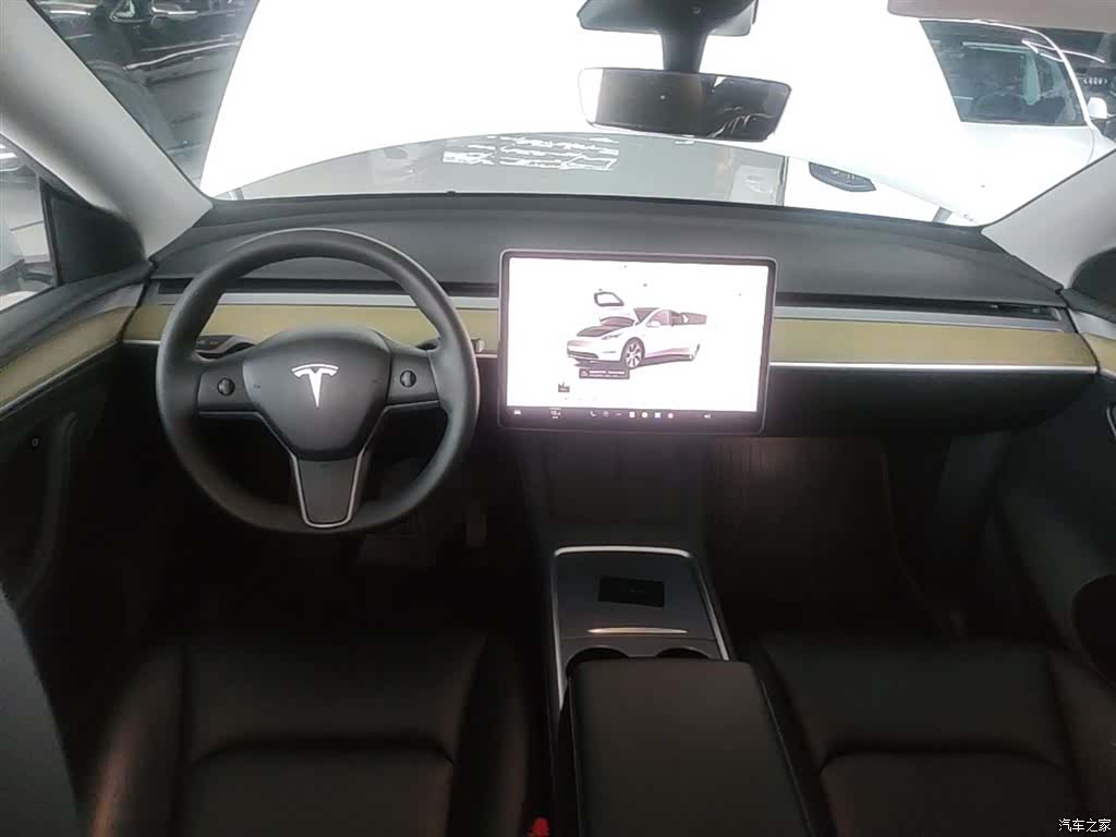 Tesla Model Y, 2023 10