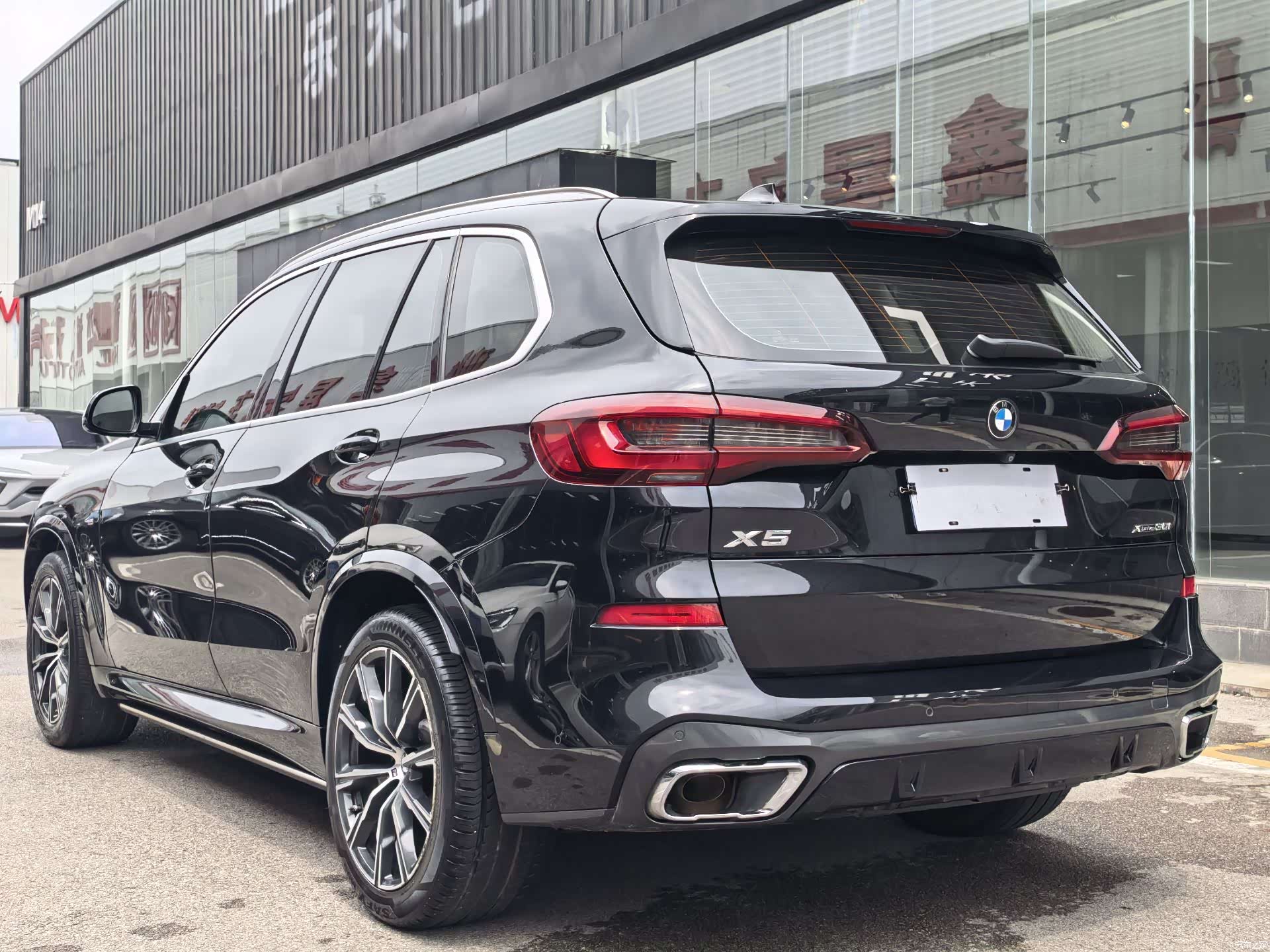 BMW X5, 2021 9
