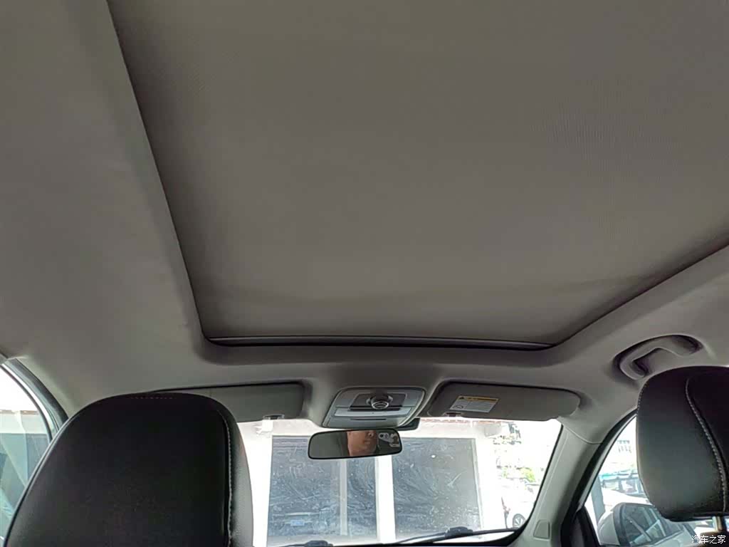 Roewe RX5, 2020 18