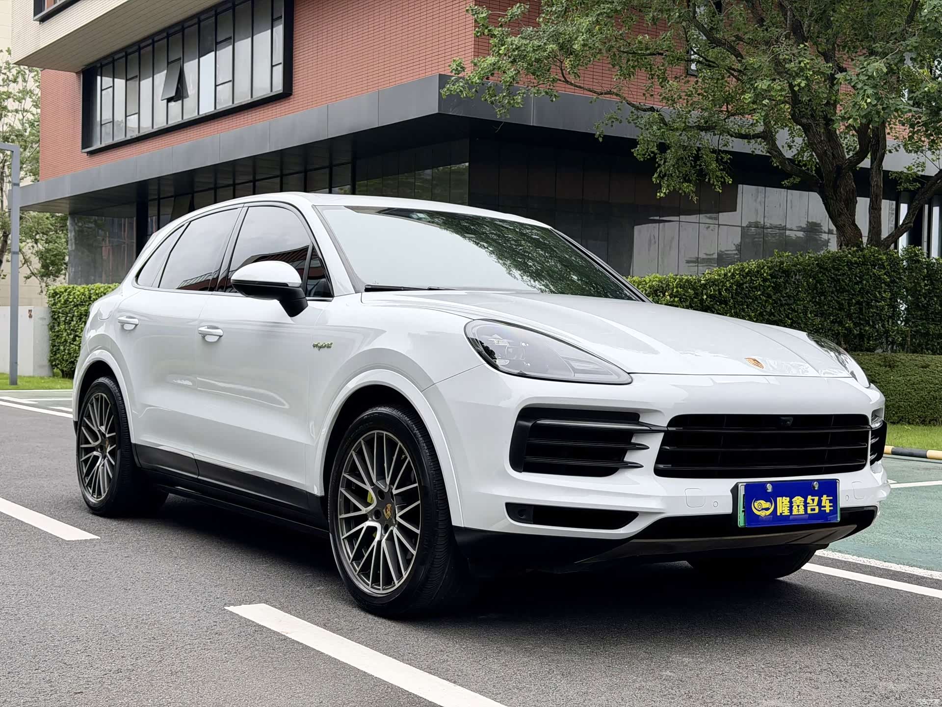 Porsche Cayenne, 2022 3