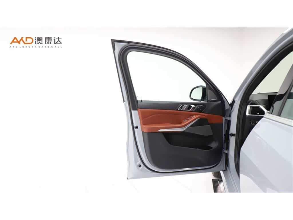 BMW X7, 2023 11