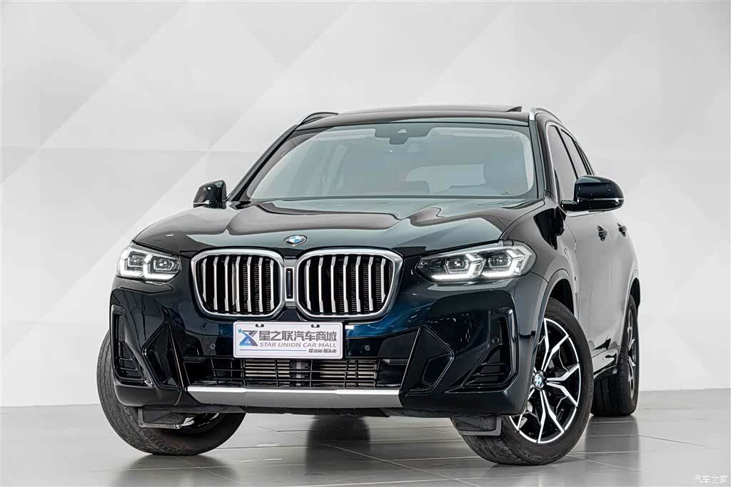 BMW X3, 2022 все фото