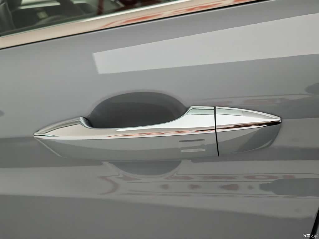 Geely Xingyue, 2021 18