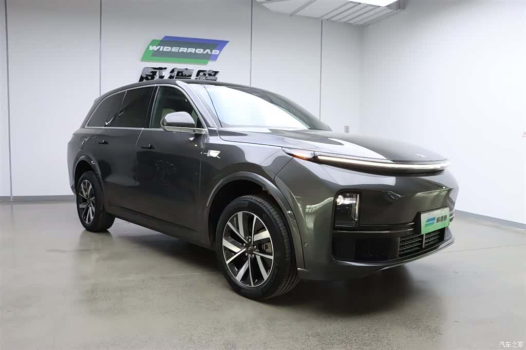 Li Auto L8, 2023 6