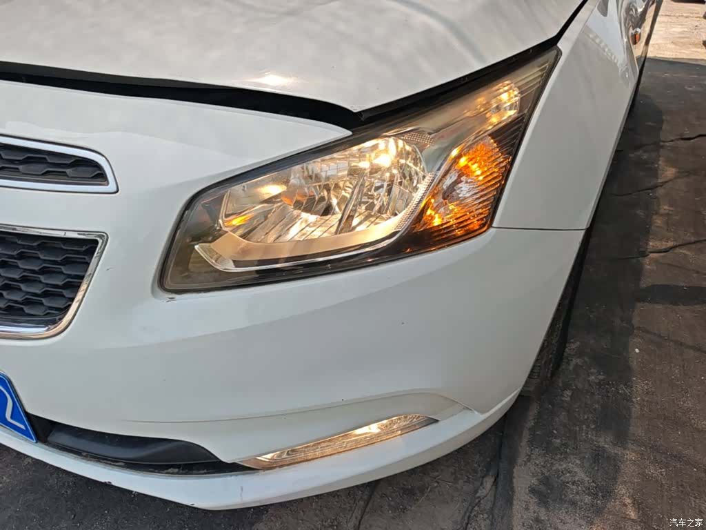 Chevrolet SE, 2016 24