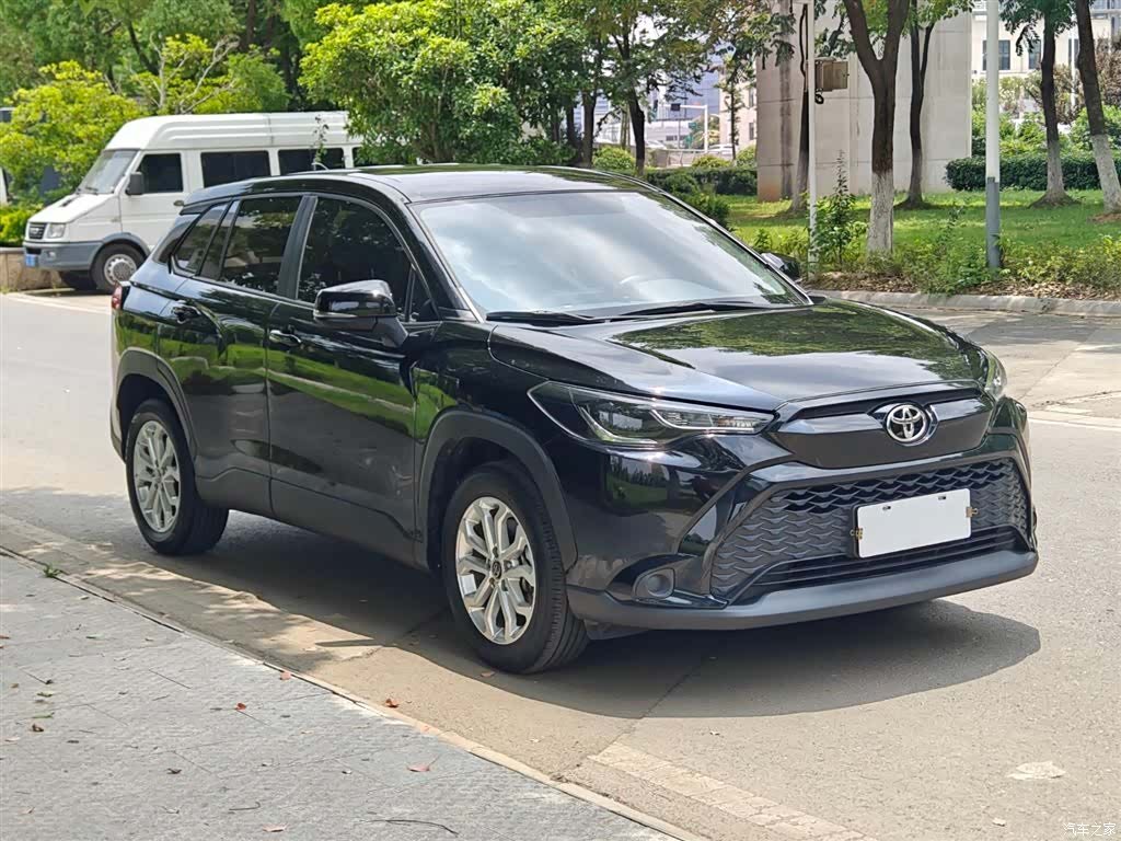 Toyota Frontlander, 2024 4
