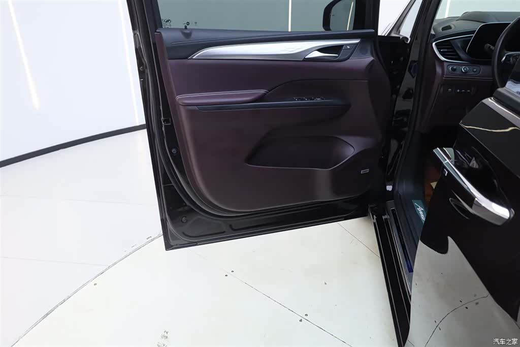 Buick GL8, 2022 26