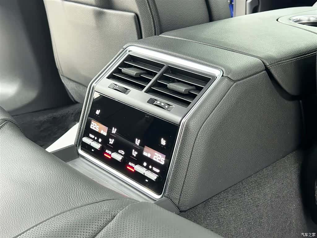 Porsche Panamera, 2018 19