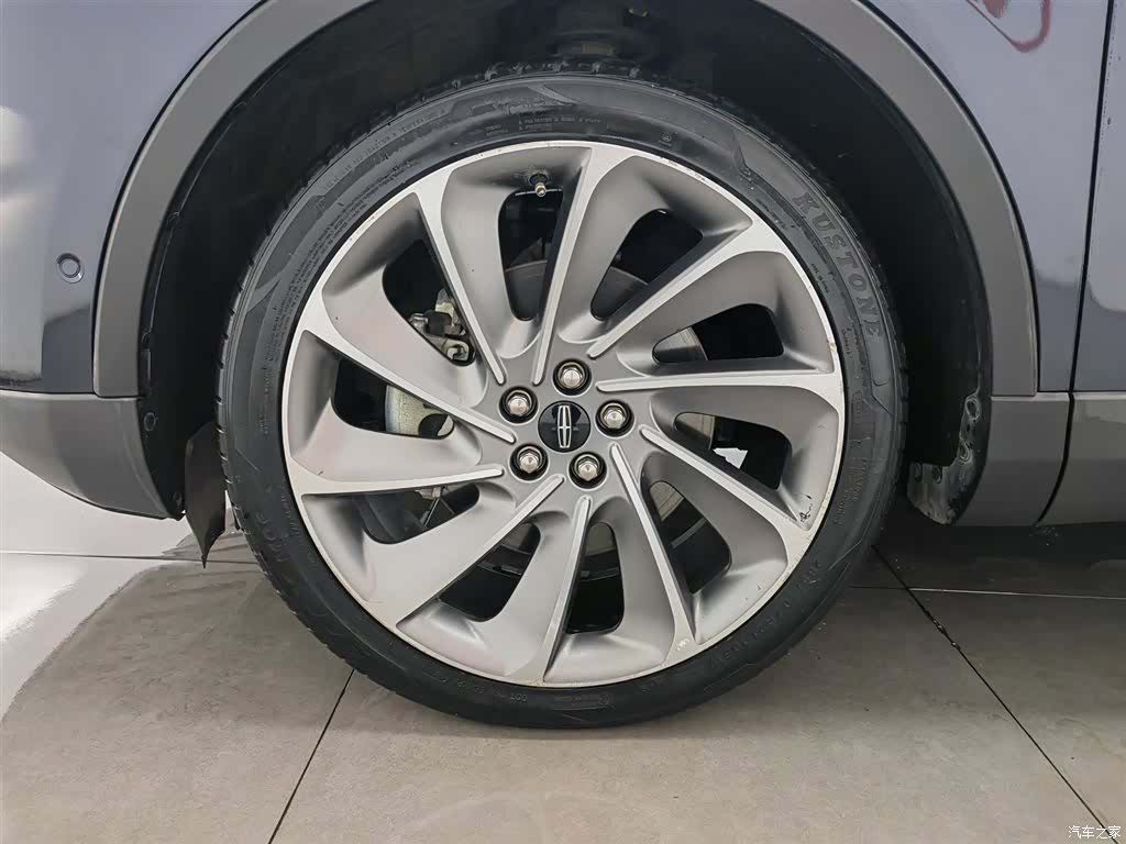 Lincoln Nautilus, 2021 17
