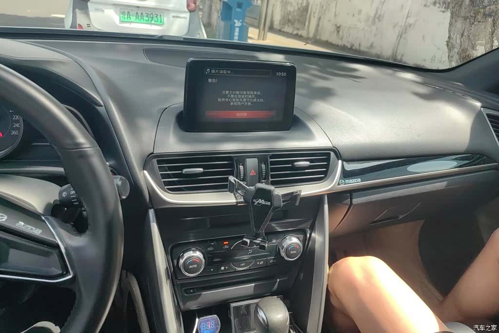 Mazda CX-4, 2018 13