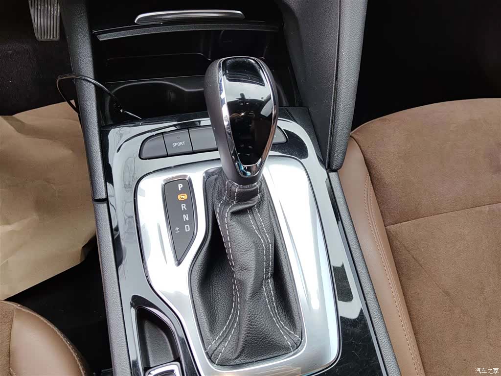 Buick Regal, 2020 10