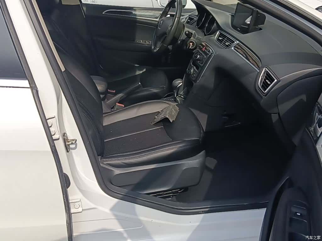 Peugeot 308, 2016 25
