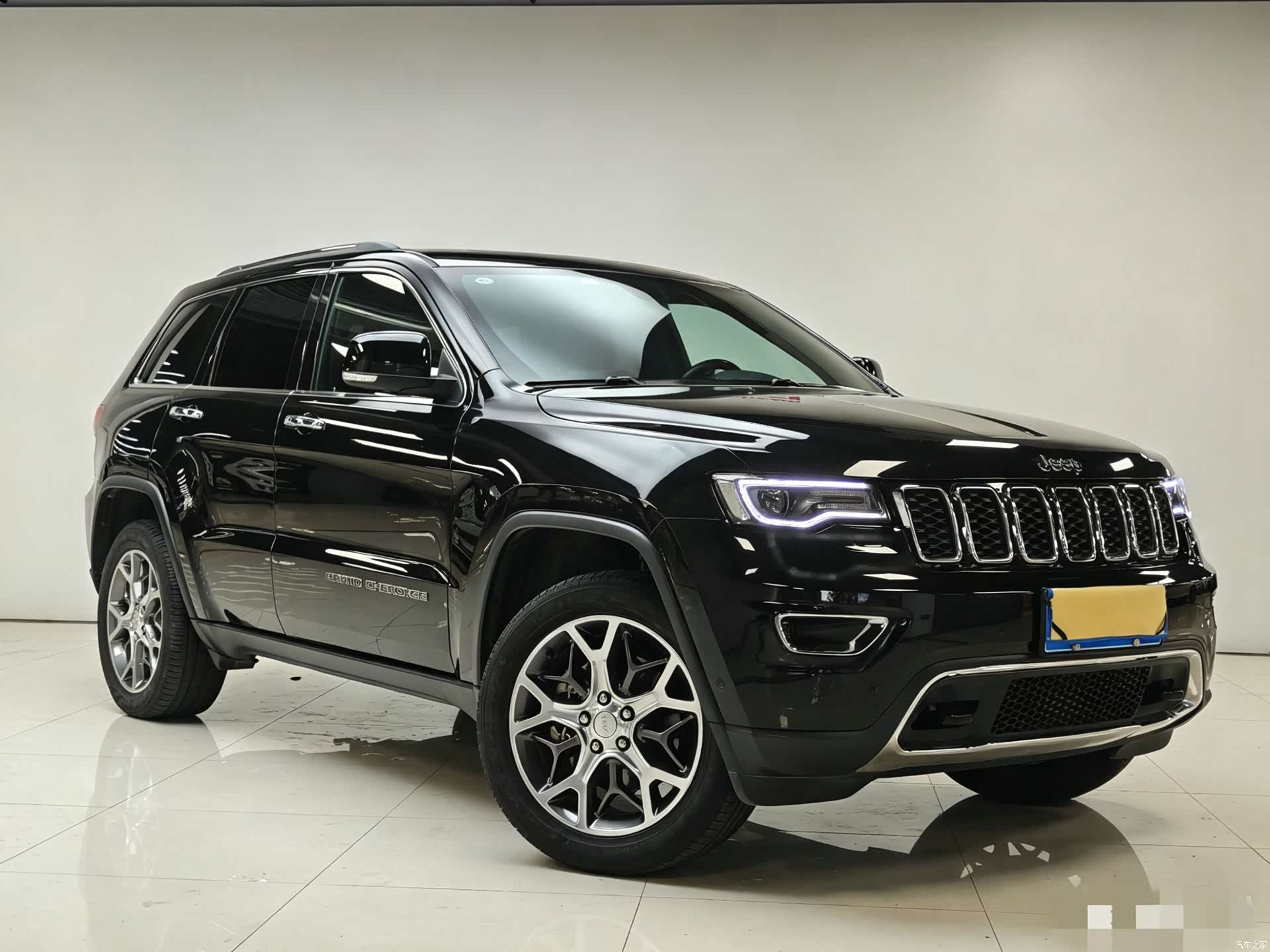 Jeep Grand Cherokee, 2020 3