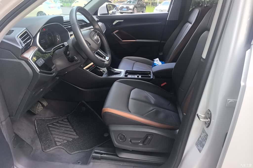 Audi Q3, 2021 9