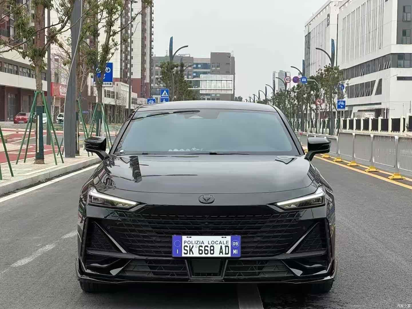Changan UNI-V, 2023 3