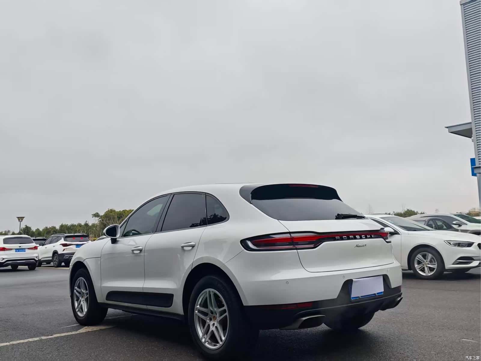 Porsche Macan, 2021 все фото