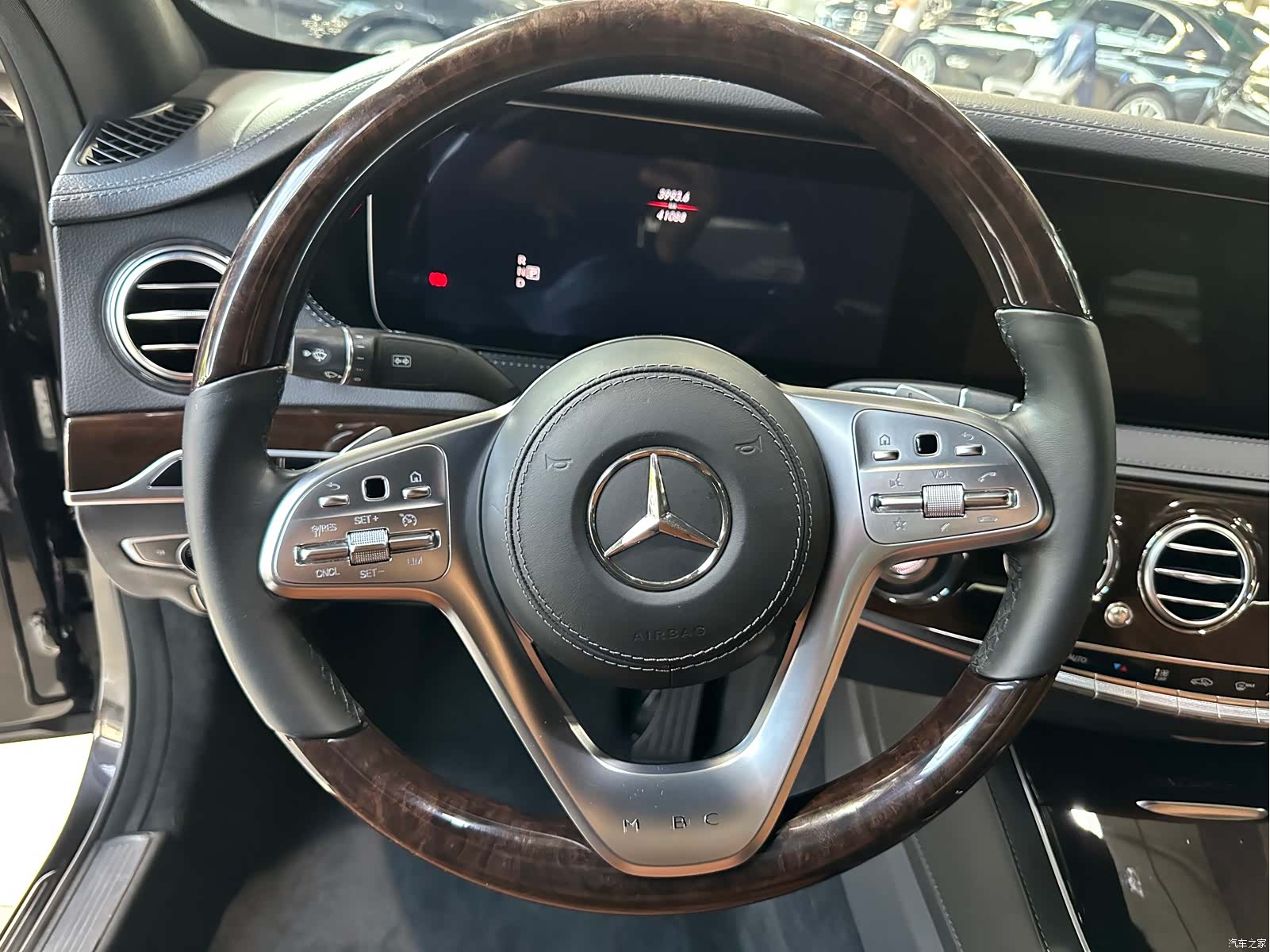 Maybach S-Class, 2020 8