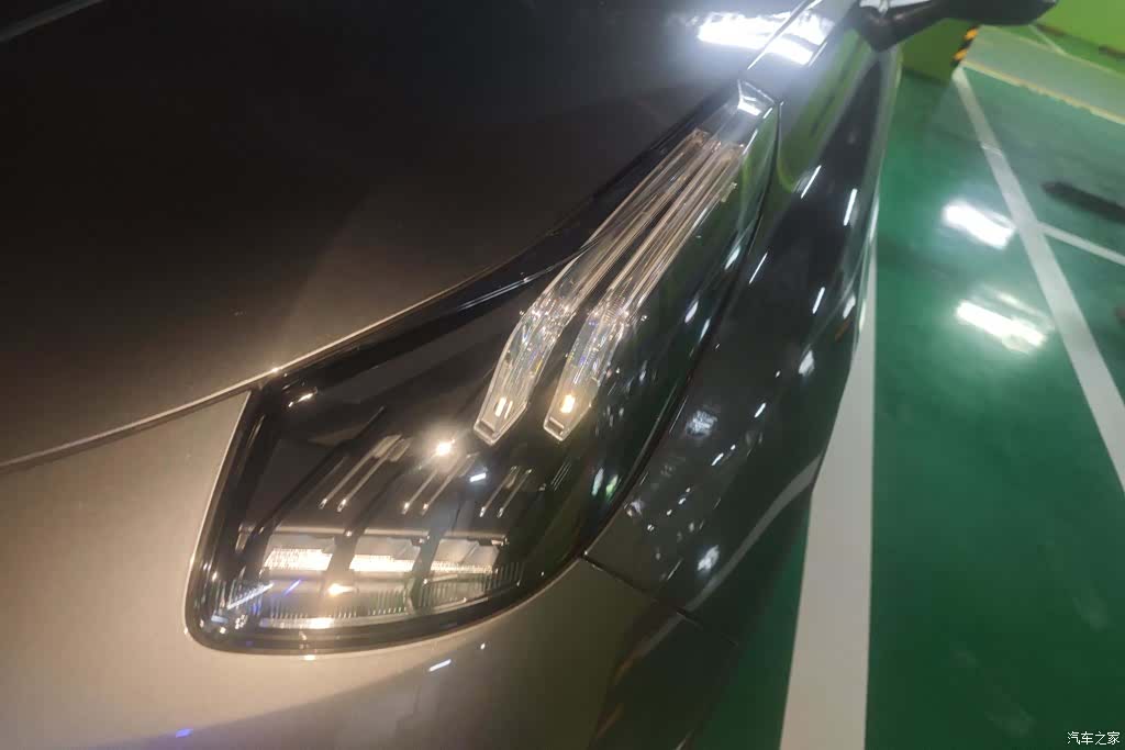 Lynk & Co 01, 2021 все фото