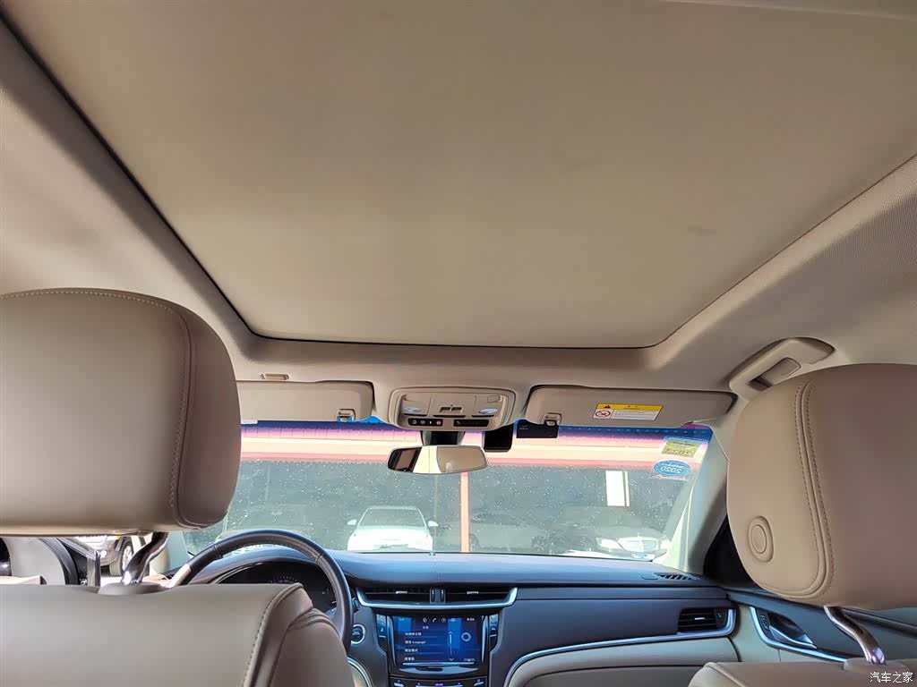 Cadillac XTS, 2015 14