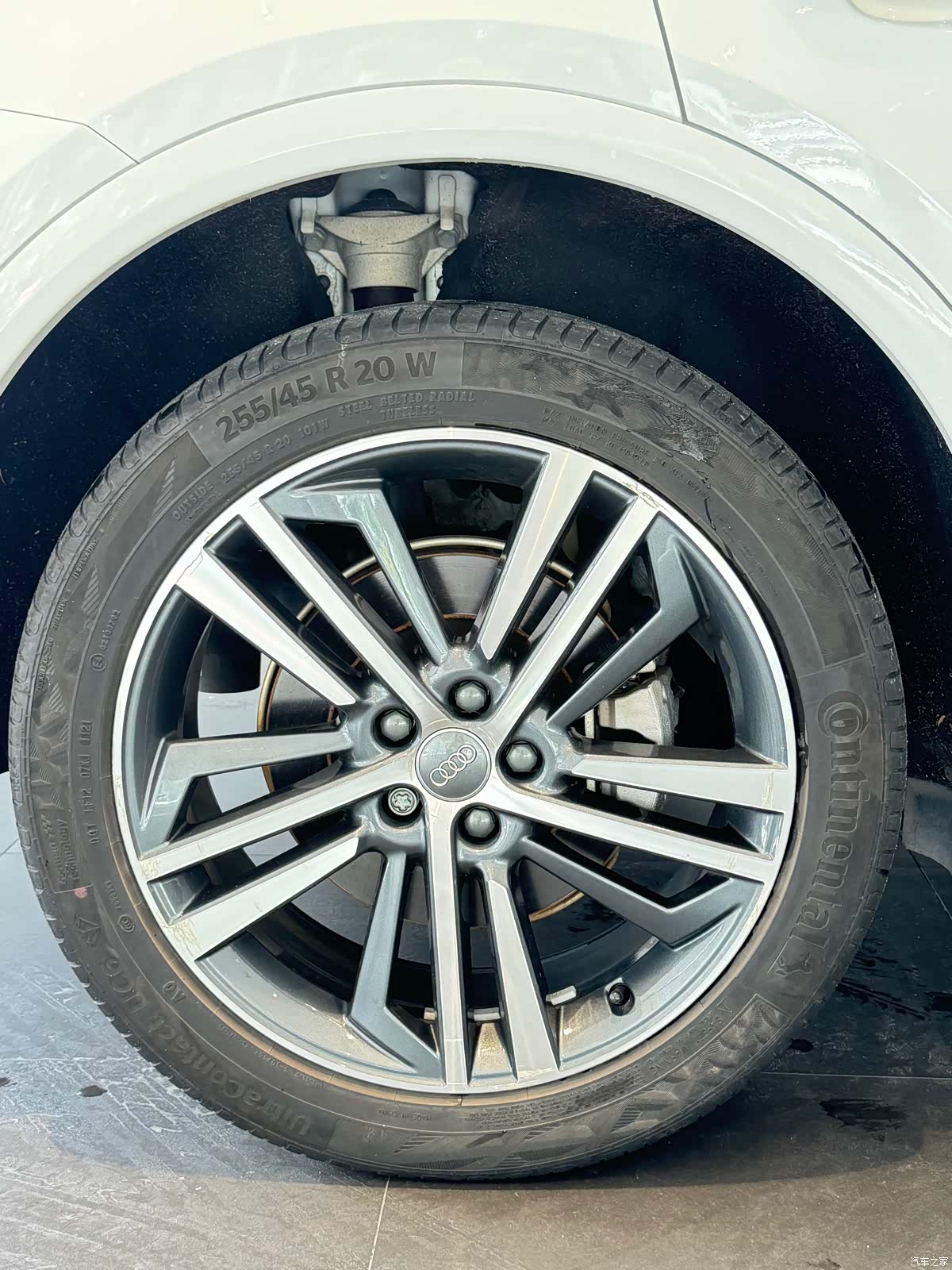 Audi Q5L, 2021 13