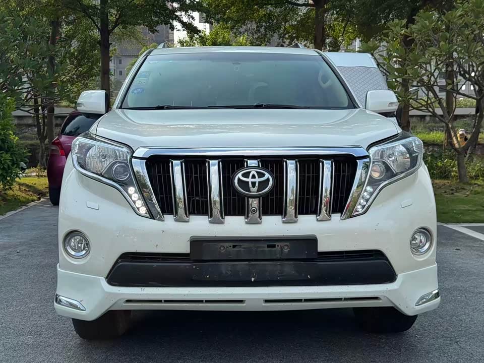 Toyota Prado