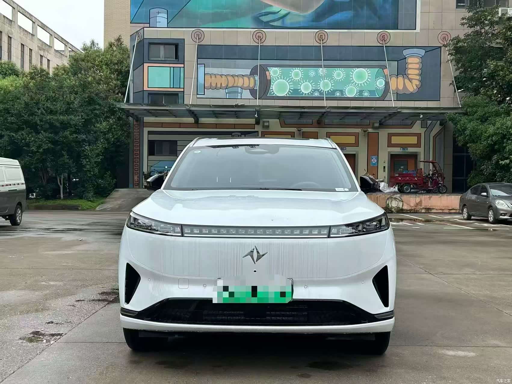 YiPaiKeJi eπ008, 2025 2