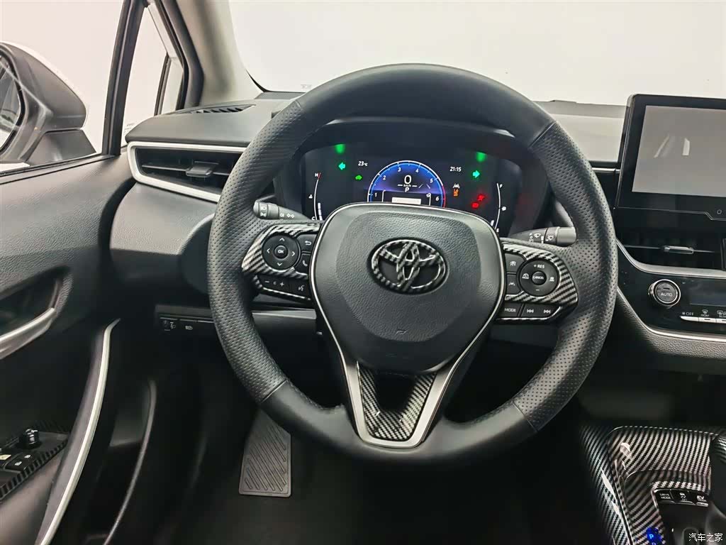 Toyota Corolla, 2023 11