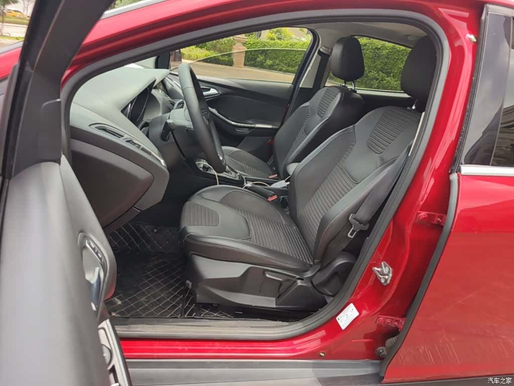 Ford Focus, 2016 15