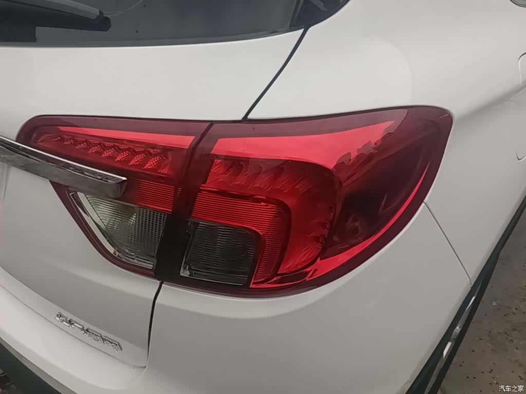 Buick Envision Plus, 2016 8