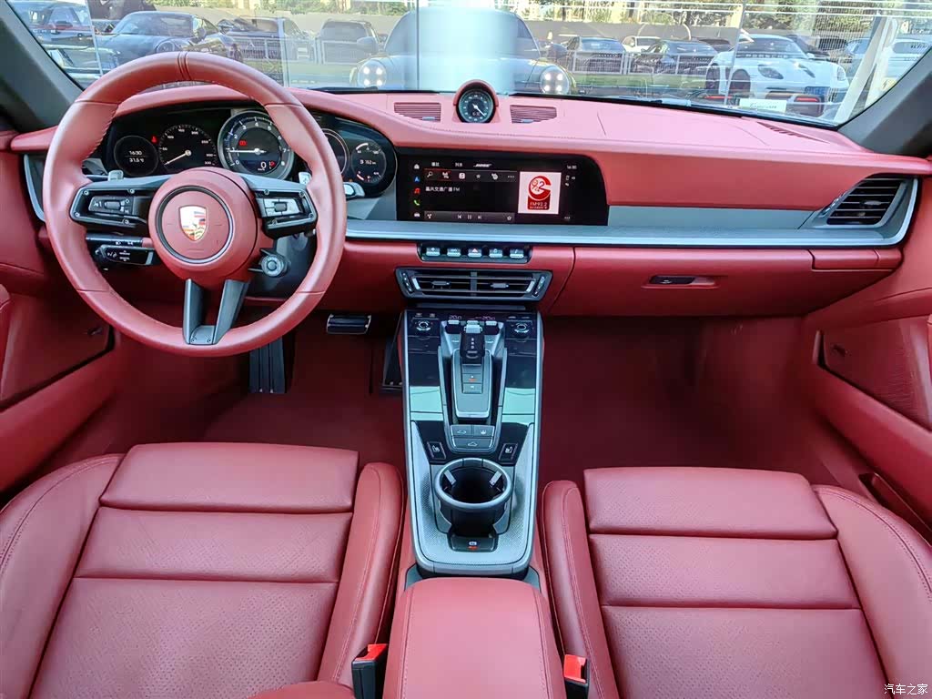 Porsche 911, 2023 9