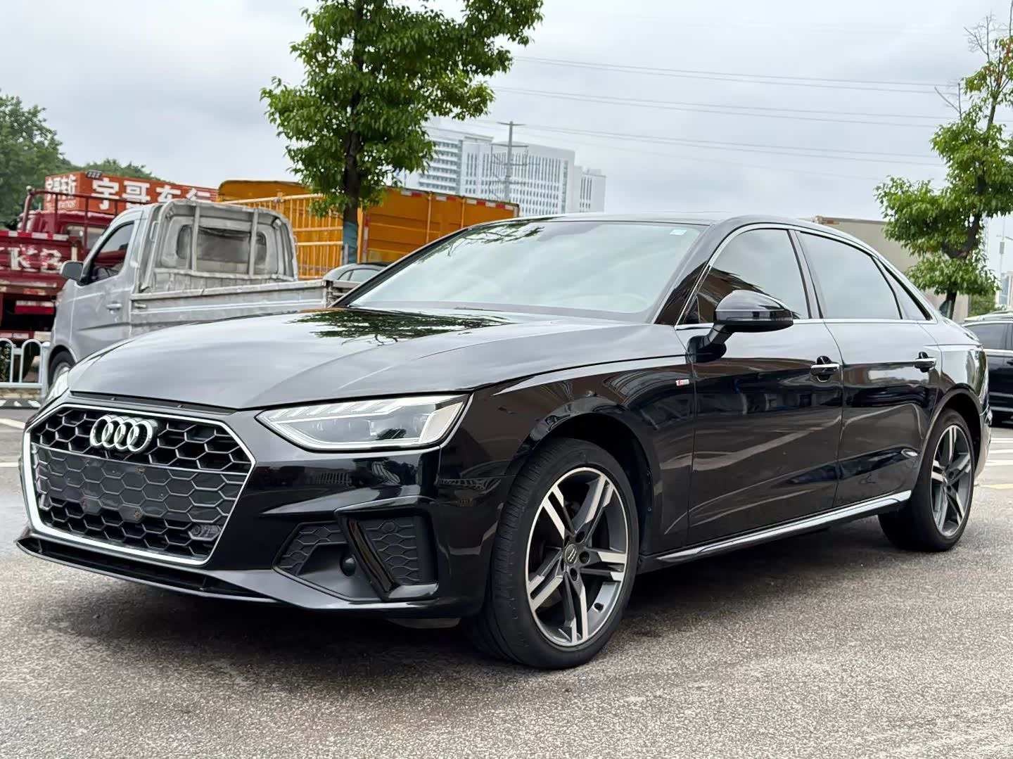 Audi A4L, 2021 1