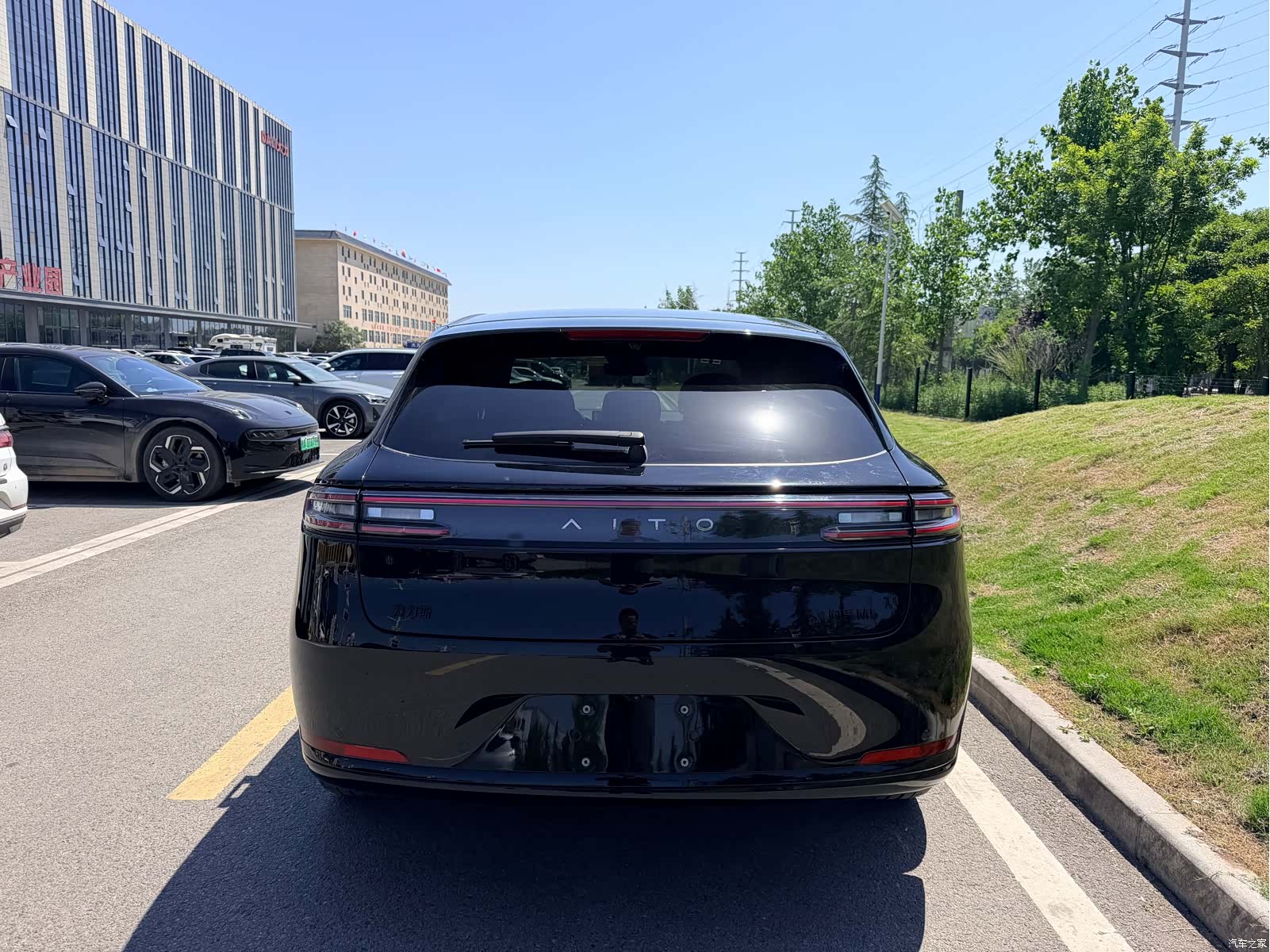 AITO M5, 2025 все фото